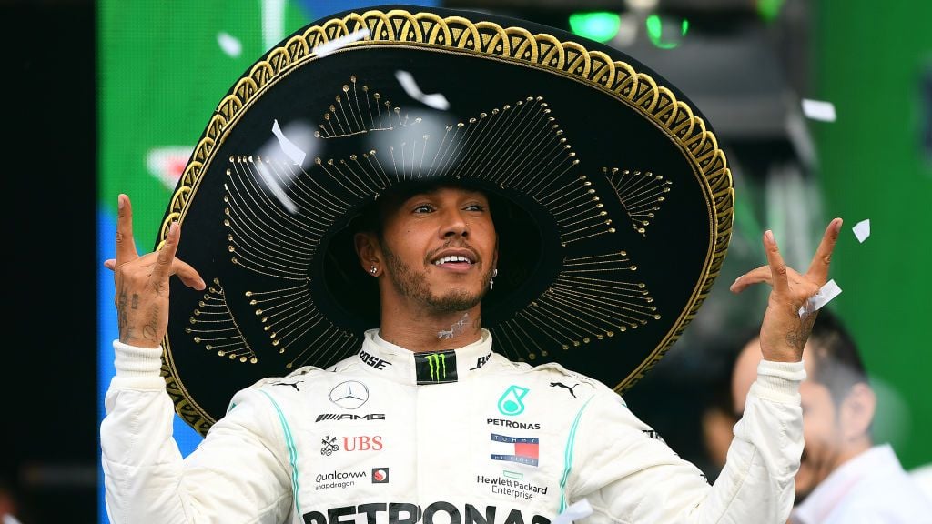 Lewis Hamilton merayakan gelar juaranya di F1 GP Meksiko Copyright: © Clive Mason/Getty Images