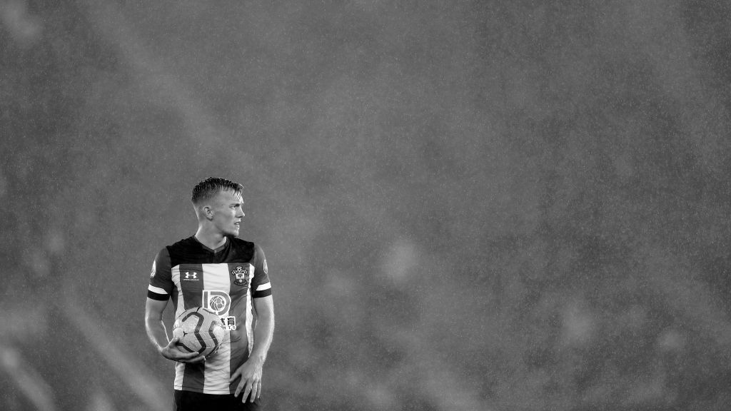James Ward-Prowse, pemain Southampton yang tampak sedih melihat timnya dibantai 0-9 oleh Leicester City Copyright: © Naomi Baker/Getty Images