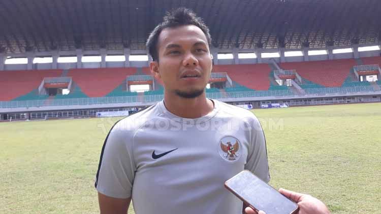 Dokter Timnas Indonesia U-19, Dokter Muhammad Yusuf Zulfikar meminta pemain Timnas Indonesia bicara bilang keluhan kesehatan. Hal ini untuk menjaga kasus Alfin Lestaluhu tak terulang. Copyright: © Zainal Hasan/INDOSPORT