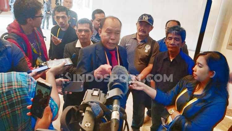 Calon Ketua Umum PSSI 2019-2023, Bernhard Limbong Copyright: © Coro Mountana/INDOSPORT