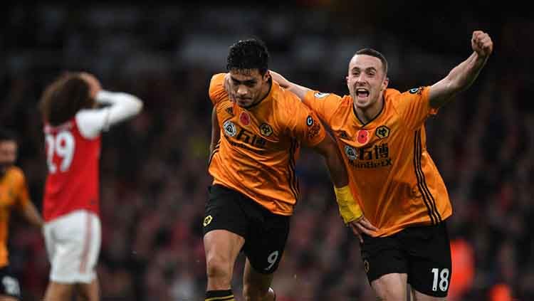 Raul Jimenez selamatkan Wolverhampton Wanderers dari kekalahan atas Arsenal. Copyright: © Sam Bagnall - AMA/Getty Images