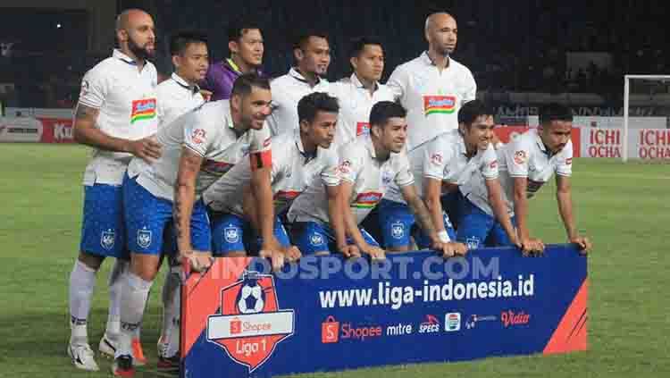 Skuat PSIS Semarang saat menghadapi Persib Bandung di Liga 1 2019. Copyright: © Arif Rahman/INDOSPORT