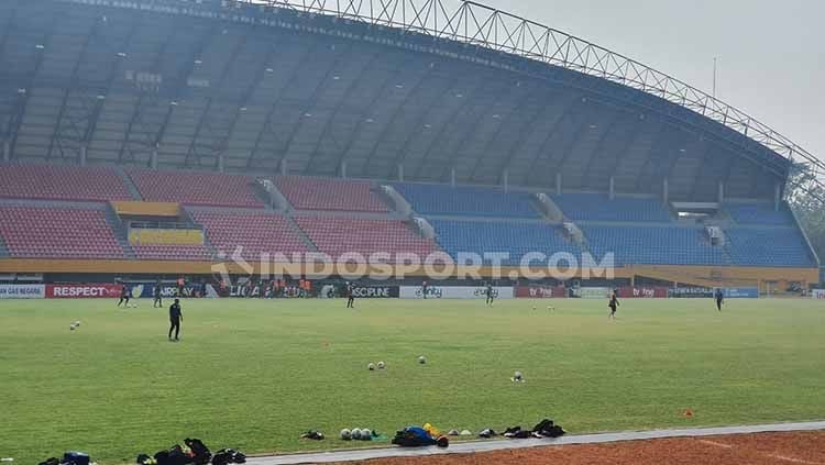 Penampakan terkini Stadion Gelora Sriwijaya Jakabaring, Palembang. Copyright: © Aldi Aulia Anwar/INDOSPORT