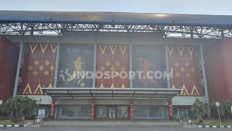 Penampilan depan Stadion Gelora Sriwijaya, Jakabaring, Palembang, kandidat Stadion Piala Dunia U-20 2021. Copyright: © Aldi Aulia Anwar/INDOSPORT