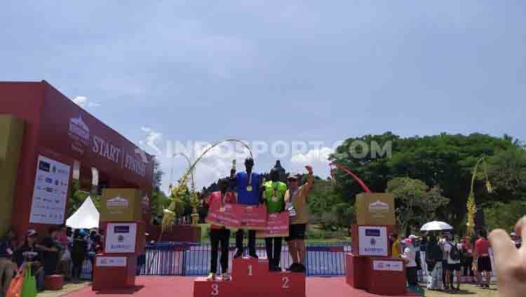 Pelari Kenya dominasi ajang Borobudur Marathon 2019. Copyright: © Arif Budi/INDOSPORT