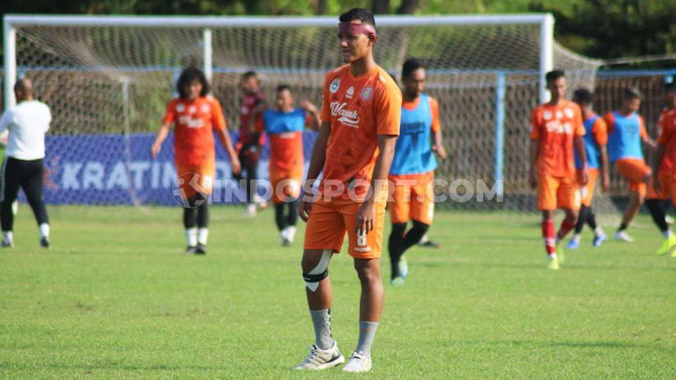 Pemain klub promosi Liga 1 2020, Persiraja Banda Aceh, Husnuzhon, mengaku siap bersaing merebut tempat inti andai dirinya sudah benar-benar pulih dari cedera. Copyright: © Nofik Lukman Hakim/INDOSPORT
