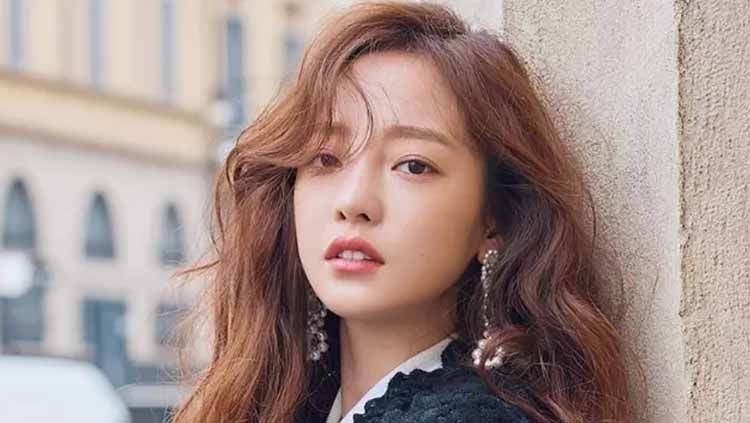 Penyanyi asal Korea Selatan, Goo Hara dinyatakan meninggal dunia. Sebelum wafat, wanita berusia 28 tahun itu adalah sosok yang rajin berolahraga. Copyright: © soompi