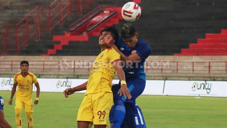 Pelatih Persiraja Banda Aceh, Hendri Susilo, tak memungkiri faktor keberuntungan yang membuat timnya menang atas Sriwijaya FC 1-0 Copyright: © Nofik Lukman Hakim/INDOSPORT