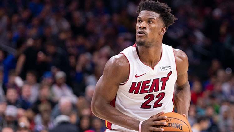 Miami Heat diluar dugaan mampu bercokol di peringkat keempat klasemen NBA Wilayah Timur, dengan kontribusi dominan dari para pemain muda. Copyright: © Mitchel Leff/GettyImages