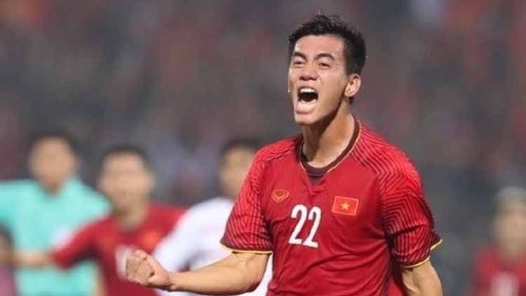 Striker Timnas Vietnam, Nguyen Tien Linh, mengaku sangat kecewa bila turnamen bergengsi Piala AFF 2020 batal digelar tahun ini. Copyright: © http://danviet.vn