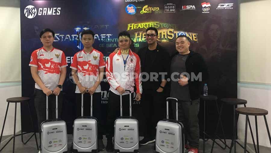 AKG Games meluncurkan kampanye untuk mendukung atlet eSports Indonesia di SEA Games 2019. Copyright: © Ergian Pinandita/INDOSPORT