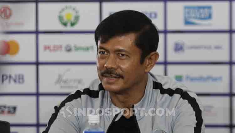 Pelatih Timnas Indonesia U-23, Indra Sjafri dalam jumpa pers jelang melawan Myanmar U-23 di Stadion Rizal Memorial, Jumat (06/12/19). Copyright: © Ronald Seger Prabowo/INDOSPORT