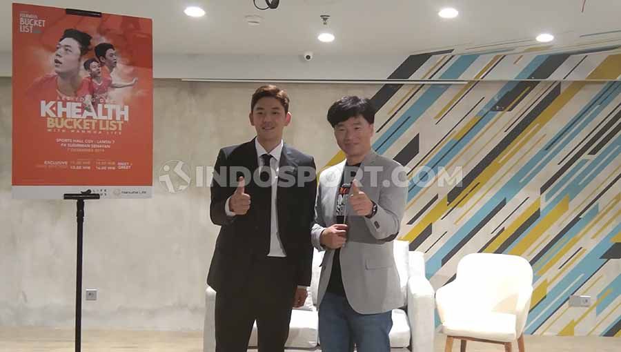 Pebulutangkis Korea Selatan, Lee Yong-dae menyambangi Jakarta untuk menyapa 350 fansnya di Jakarta. Copyright: &copy; Zainal Hasan/INDOSPORT