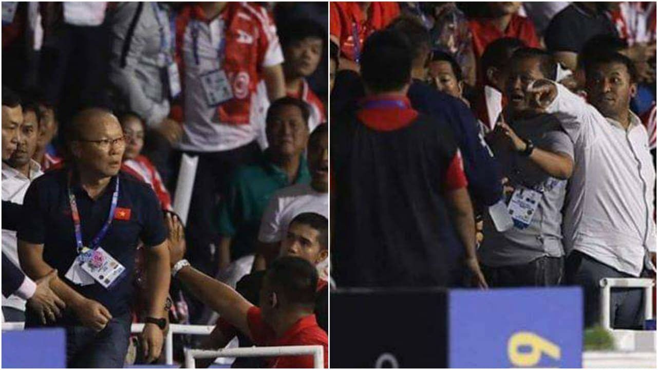 Pelatih Vietnam Park Hang-seo mendapatkan kartu merah akibat protes keras terhadap wasit saat laga final SEA Games 2019 kontra Timnas Indoonesia u-23. Copyright: © foxsports