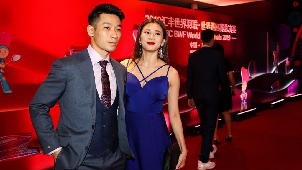 Goh Liu Ying (kanan) saat bersama dengan Chan Peng Soon dalam gala dinner BWF World Tour Finals 2019 Copyright: © Shi Tang/Getty Images