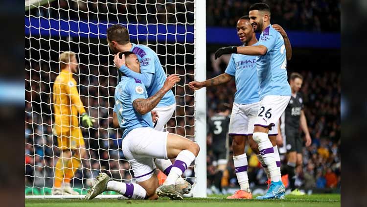 Selebrasi para pemain Manchester City usai Gabriel Jesus mencetak gol. Copyright: © Clive Brunskill/Getty Images