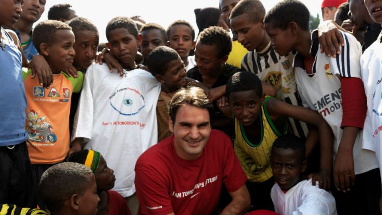 Roger Federer bersama yayasannya mengunjungi Etiopia. Copyright: © Roger Federer Foundation via Getty images
