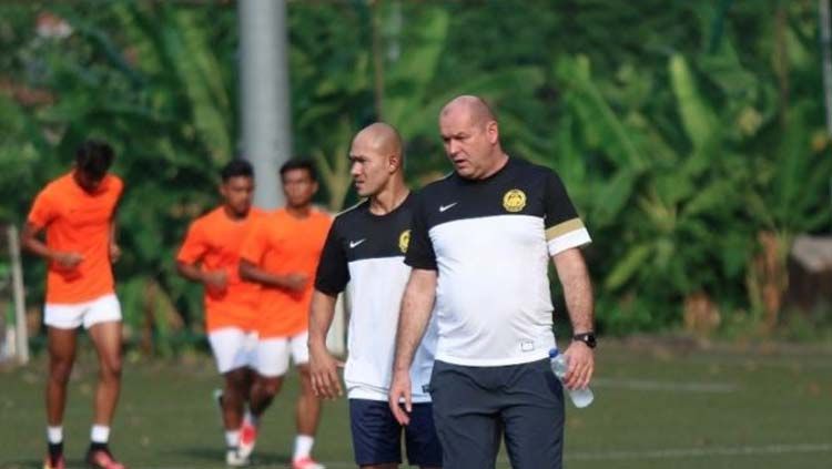 Bojan Hodak memiliki rekam jejak beberapa kali mengalahkan timnas Indonesia jauh sebelum akhirnya ditunjuk menjadi pelatih PSM Makassar untuk Liga 1 2020. Copyright: © Suara