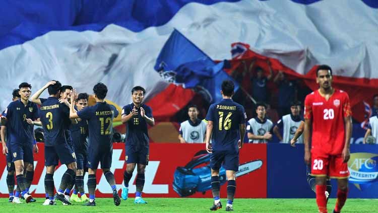 Thailand vs Bahrain di Piala Asia U-23 Copyright: © NewsZingVN