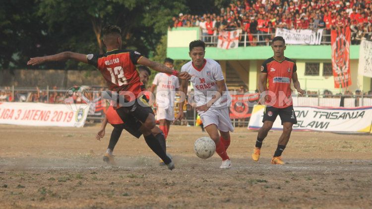 Tim promosi Persekat Kabupaten Tegal terus mempersiapkan diri menghadapi kompetisi Liga 2 2020. Copyright: © Ronald Seger Prabowo/INDOSPORT
