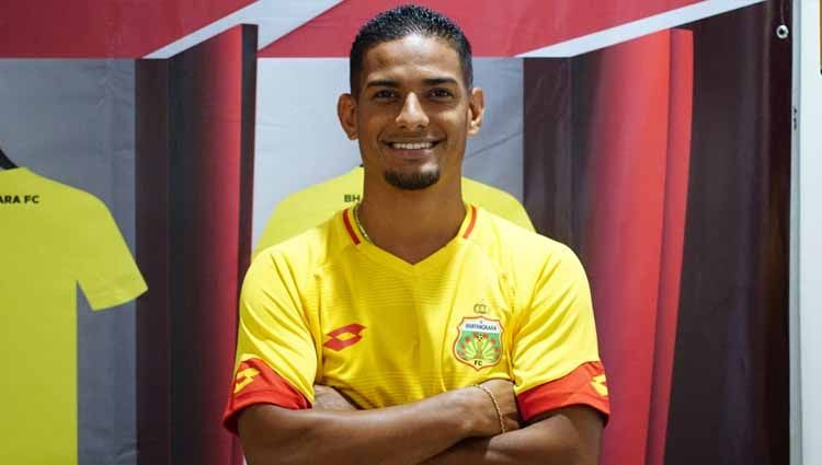 Pemain terbaik Liga 1 2019, Renan Silva, sukses menjadi pahlawan Bhayangkara FC di ajang turnamen pramusim, Siem Reap Super Cup Asia 2020. Copyright: © Media Bhayangkara FC