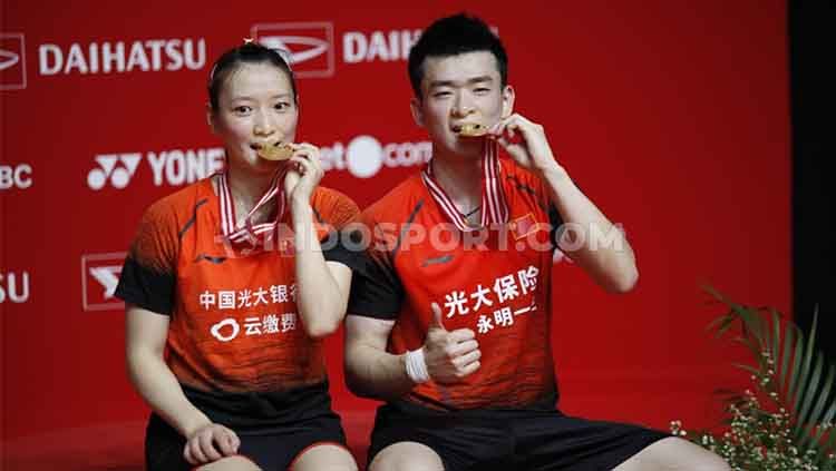 Lebih ganas dari Viktor Axelsen, Zheng Siwei/Huang Yaqiong membagikan resep mengejutkan untuk jadi yang terkuat di sektor ganda campuran. Copyright: © Herry Ibrahim/INDOSPORT