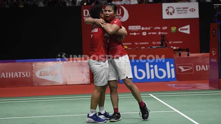 Sukses meraih gelar di Indonesia Masters 2020, pebulutangkis ganda putri, Greysia Polii berhasil memecahkan rekor mencengangkan. Copyright: © Herry Ibrahim/INDOSPORT