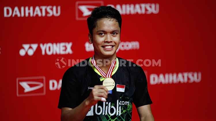 Menurut media China, gaya bermain dari pebulutangkis tunggal putra Anthony Sinisuka Ginting menampilkan ciri khas dari Indonesia. Copyright: © Herry Ibrahim/INDOSPORT