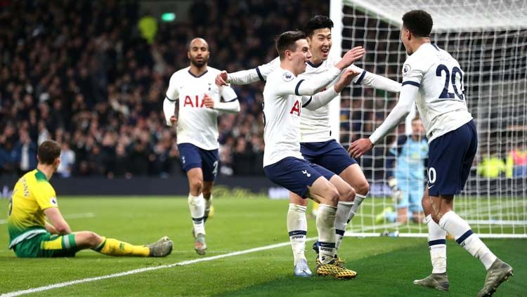 Hasil pertandingan Tottenham Hotspur vs Norwich City berakhir dengan skor 2-1 di Liga Inggris 2019-20, Kamis (23/01/20) dini hari WIB. Copyright: © Twitter/@SpursOfficial
