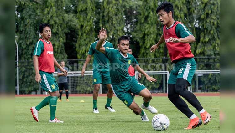 Pemain klub Liga 1 Persebaya saat pemusatan latihan di Jogjakarta. Copyright: © Fitra Herdian/INDOSPORT