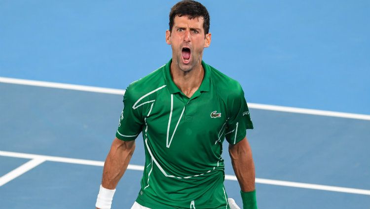 Novak Djokovic dinggulkan jadi juara US Open 2021. Copyright: © James D. Morgan/Getty Images