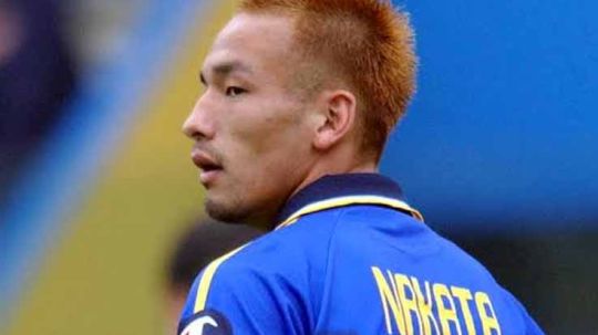 Legenda klub AS Roma, Hidetoshi Nakata, memutuskan untuk pensiun dini di usia 29 tahun. Copyright: © dreambola