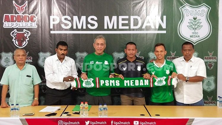 PSMS Medan akhirnya kembali menambah amunisi baru untuk memperkuat tim untuk mengarungi ketatnya Liga 2 2020. PSMS resmi mendatangkan dua pemain anyar. Copyright: © Aldi Aulia Anwar/INDOSPORT