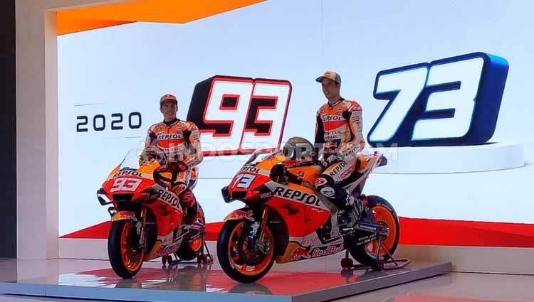 Duo pembalap Repsol honda Marc Marquez dan Alex Marquez memberikan wejangan untuk pebalap muda Indonesia mengejar mimpi menjadi juara dunia. Copyright: © Zainal Hasan/INDOSPORT
