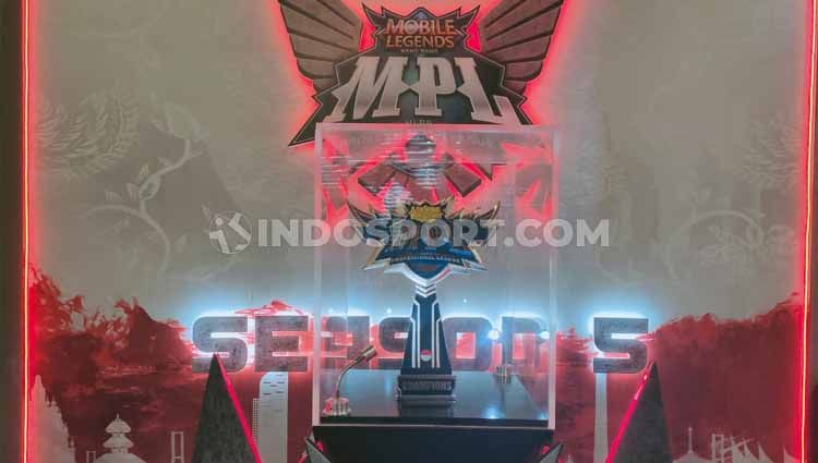 Terungkap Alasan Aura Tezet Putuskan Keluar Dari Mpl Id Season 6 Indosport Terungkap Alasan Aura Tezet Putuskan Keluar Dari Mpl Id Season 6 Indosport