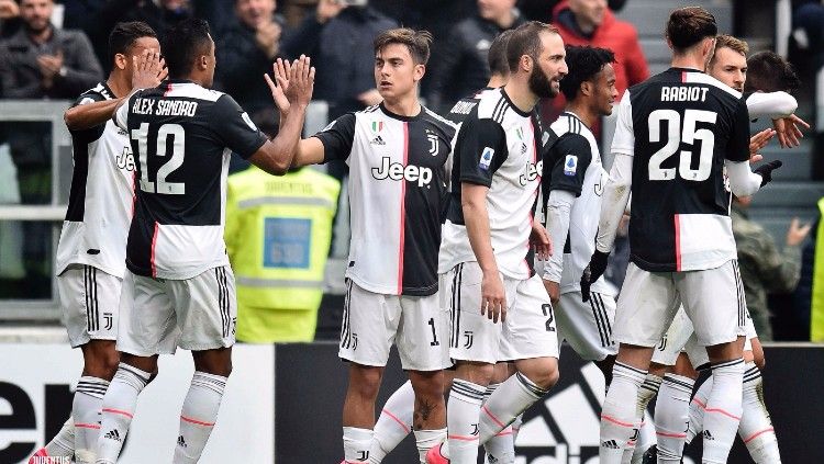 Raksasa Serie A, Juventus membantah isu yang menyatakan Paulo Dybala positif tertular virus Corona. Copyright: © twitter.com/juventusfc