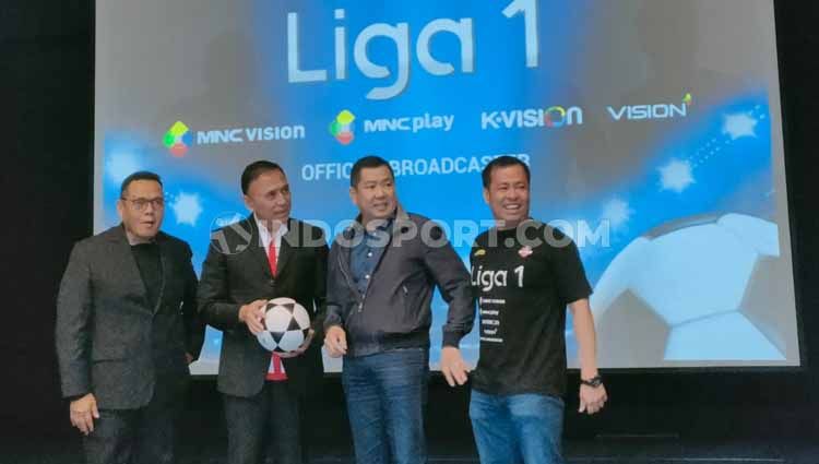 Jelang kompetisi Liga 1 2020, PSSI dan PT Liga Indonesia Baru resmi menunjuk MNC Vision Networks sebagai official broadcaster untuk penayangan sejumlah pertandingan. Copyright: © Martini/INDOSPORT