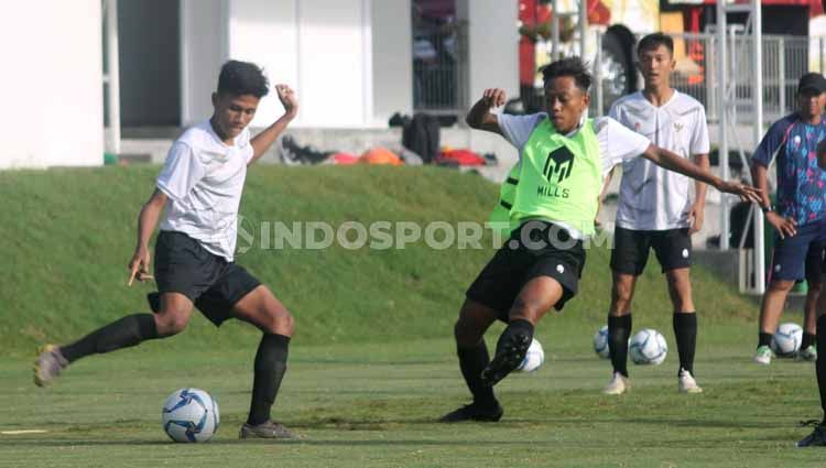 Pelatih Timnas Indonesia U-16, Bima Sakti menyatakan timnya membutuhkan beberapa laga uji coba sebelum turun di Piala Asia U-16 2020. Copyright: © Ronald Seger Prabowo/INDOSPORT
