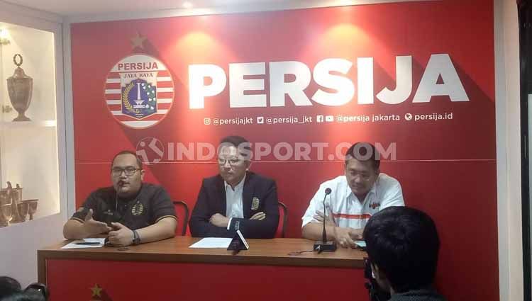 PSSI bersama PT Liga Indonesia Baru (LIB) dan juga seluruh klub Liga 1 2020 sepakat bahwa Liga 1 2020 akan tetap dilanjutkan. Copyright: © Zainal Hasan/INDOSPORT