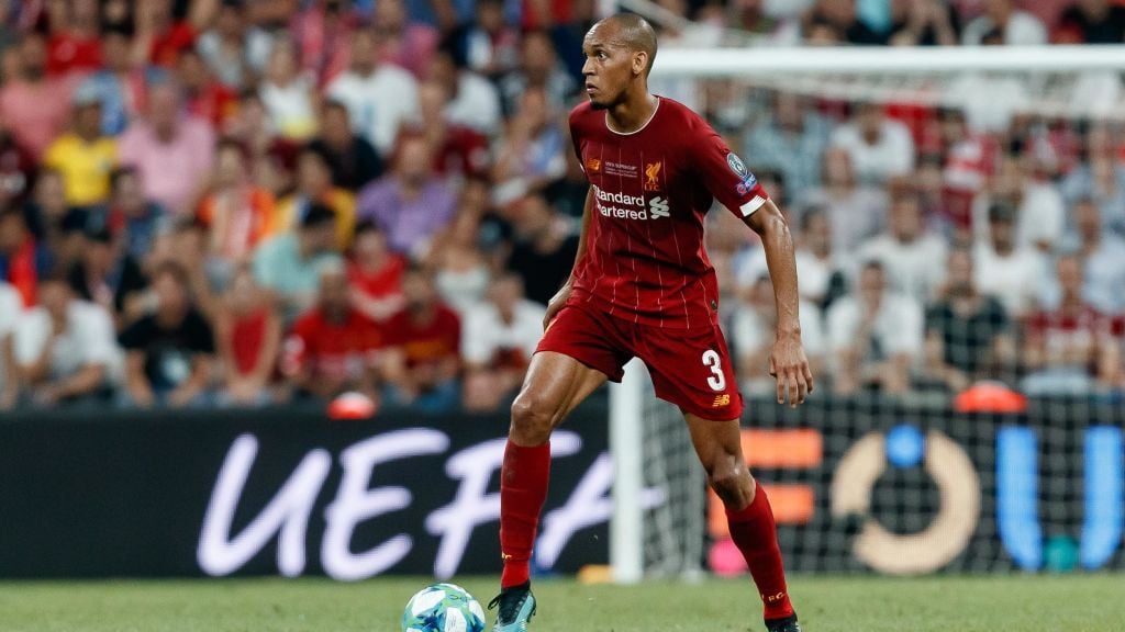 Rumor transfer raksasa Liga Inggris (Premier League), Liverpool, dimulai dari Fabinho yang bergabung dengan Al Ittihad hingga gagal mendatangkan Levi Colwill. Copyright: © TF-Images/ Getty Images