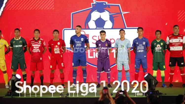 Liga 1 2020 menjadi panggung buat apparel lokal untuk semakin mendapatkan kepercayaan di Tanah Air sendiri. Copyright: © Herry Ibrahim/INDOSPORT
