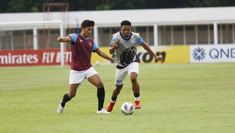 Salah satu pemain naturalisasi klub Liga 1 PSM Makassar, Osas Saha, mengucapkan salam perpisahan untuk meninggalkan Juara Piala Indonesia musim 2018/2019 tersebut. Copyright: © Media Officer PSM Makassar
