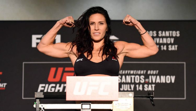 Petarung wanita MMA, Cat Zingano. Copyright: &copy; Josh Hedges/Getty Images