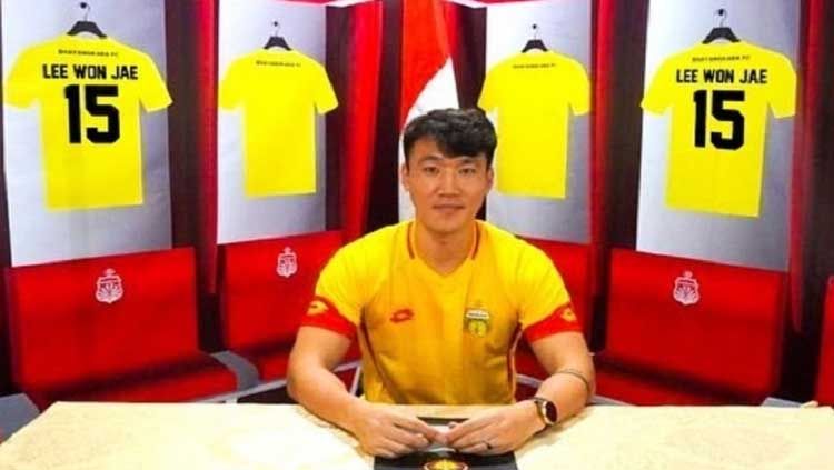 Bek Bhayangkara Solo FC, Lee Won-jae dilaporkan masih berada di Korea Selatan, seiring vakumnya Liga 1. Copyright: © Media Bhayangkara FC