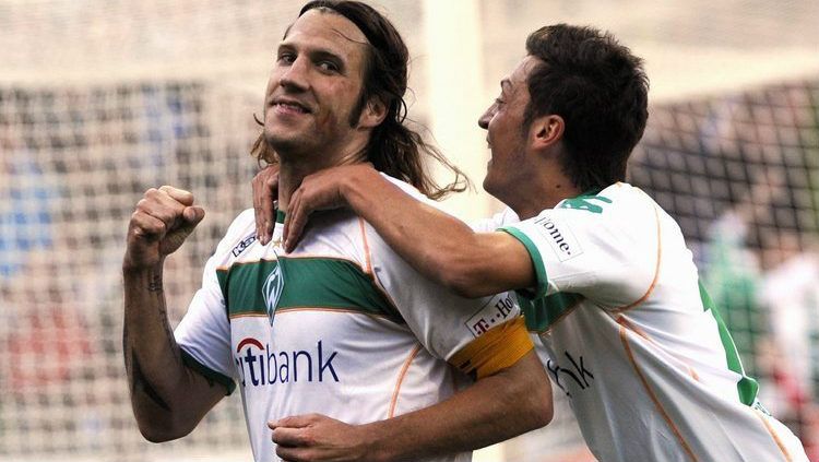 Apa Kabar Torsten Frings? Si 'Preman' Timnas Jerman di Piala Dunia 2006. Copyright: © bundesligaclassic.tumblr.com