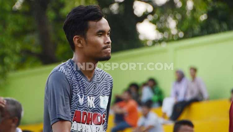 Pemain bertahan PSMS Medan, Muhammad Rifqi, akan segera melepas status lajangnya pada tahun 2020 ini. Copyright: © Aldi Aulia Anwar/INDOSPORT