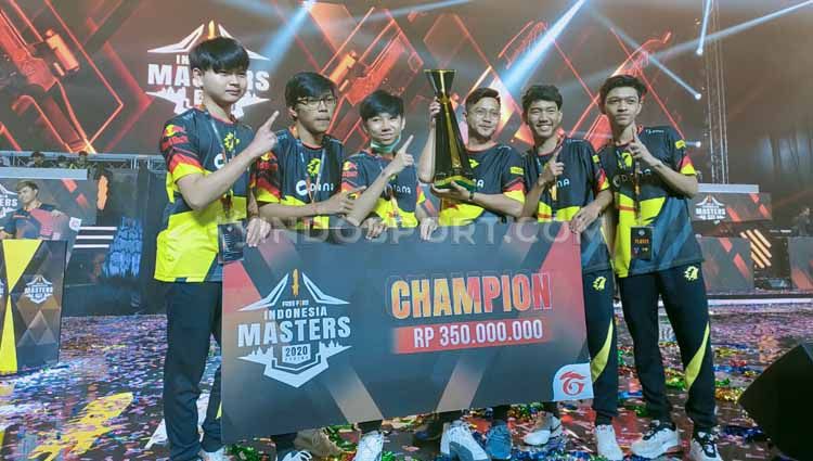ONIC Olympus keluar sebagai juara Free Fire Indonesia Masters 2020, Minggu (15/03/20). Copyright: © Martini/INDOSPORT
