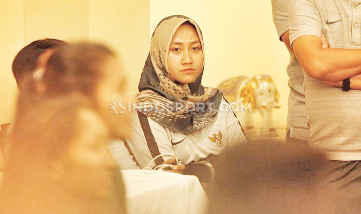 Fisioterapis timnas Indonesia putri, Lulu Indah Prawira. Copyright: © Herry Ibrahim/INDOSPORT