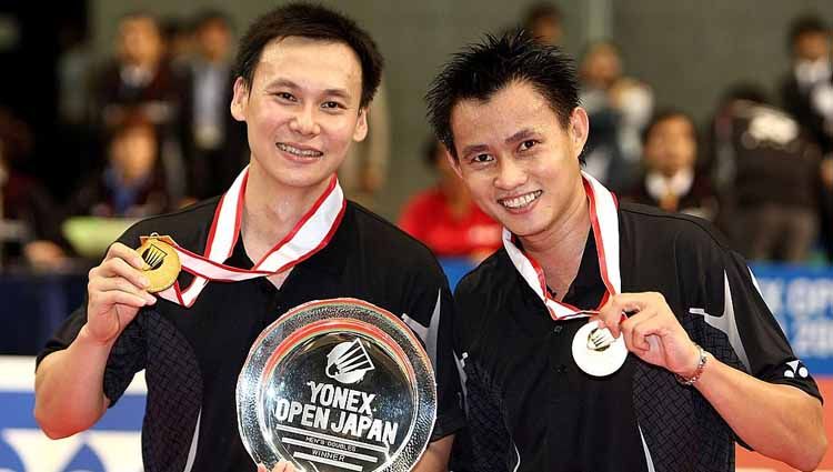 Candra Wijaya dan Tony Gunawan saat menjuarai Yonex Japan Open. Foto: Junko Kimura/Getty Images. Copyright: © Junko Kimura/Getty Images