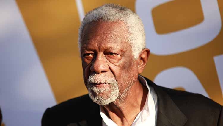 Bill Russell legenda Boston Celtics merupakan pria yang sudah 13 kali meraih gelar juara NBA. Copyright: © Gonzalo Marroquin/Getty Images